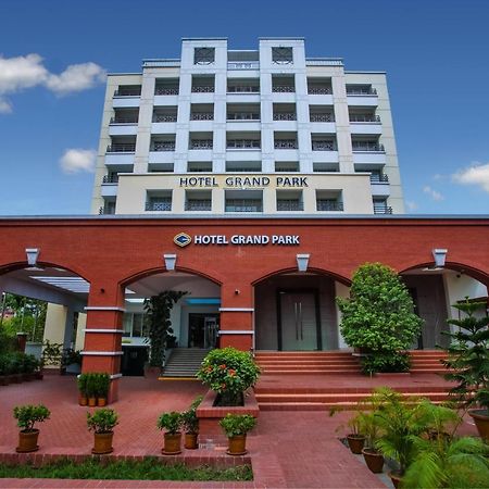 Hotel Grand Park Barishal Zewnętrze zdjęcie