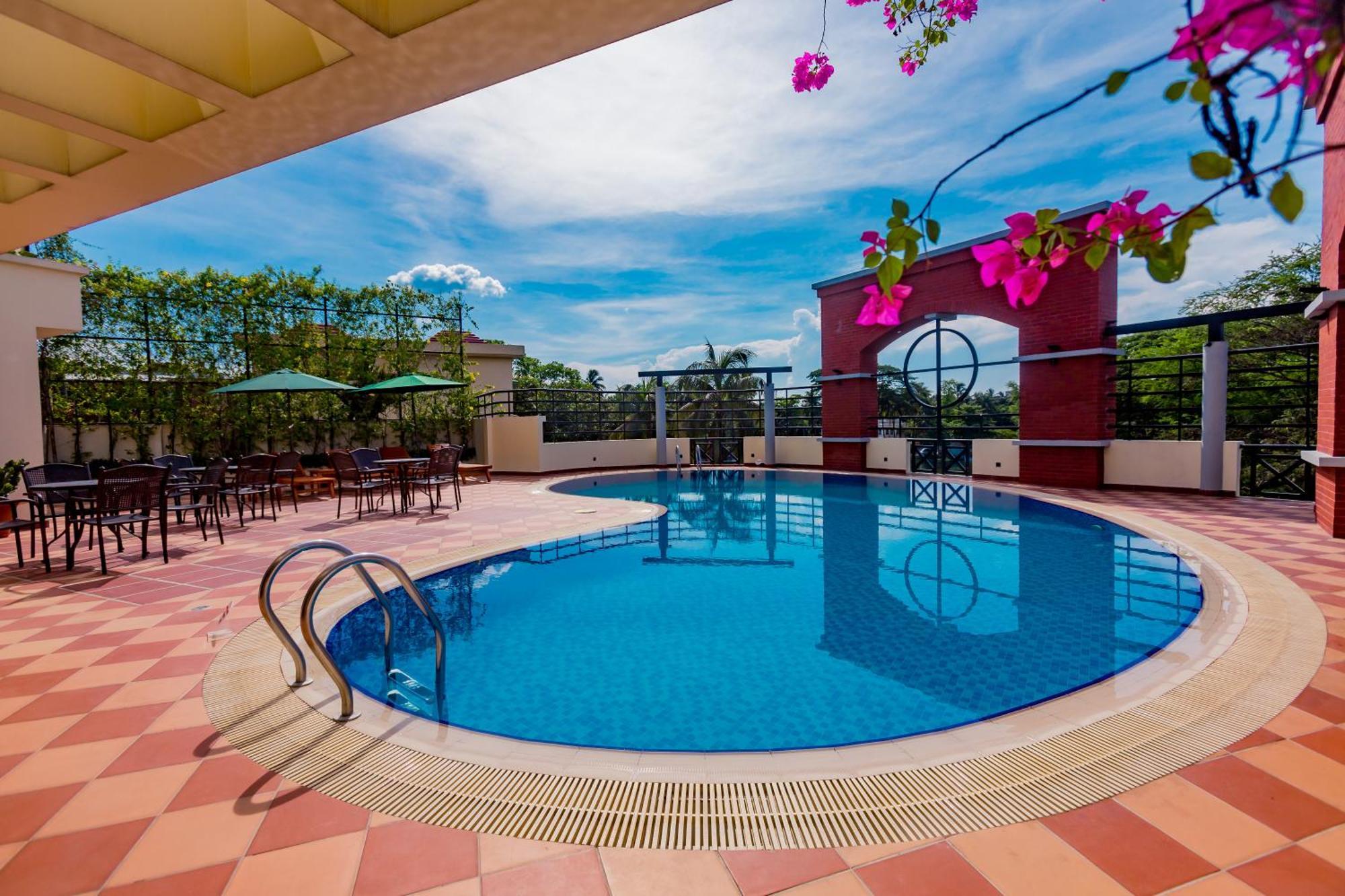 Hotel Grand Park Barishal Zewnętrze zdjęcie