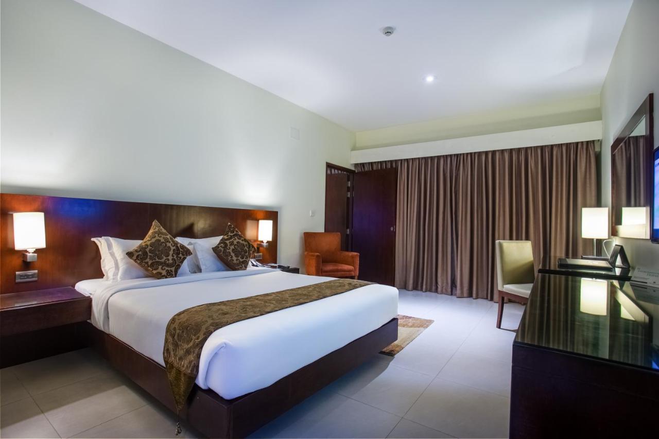 Hotel Grand Park Barishal Zewnętrze zdjęcie
