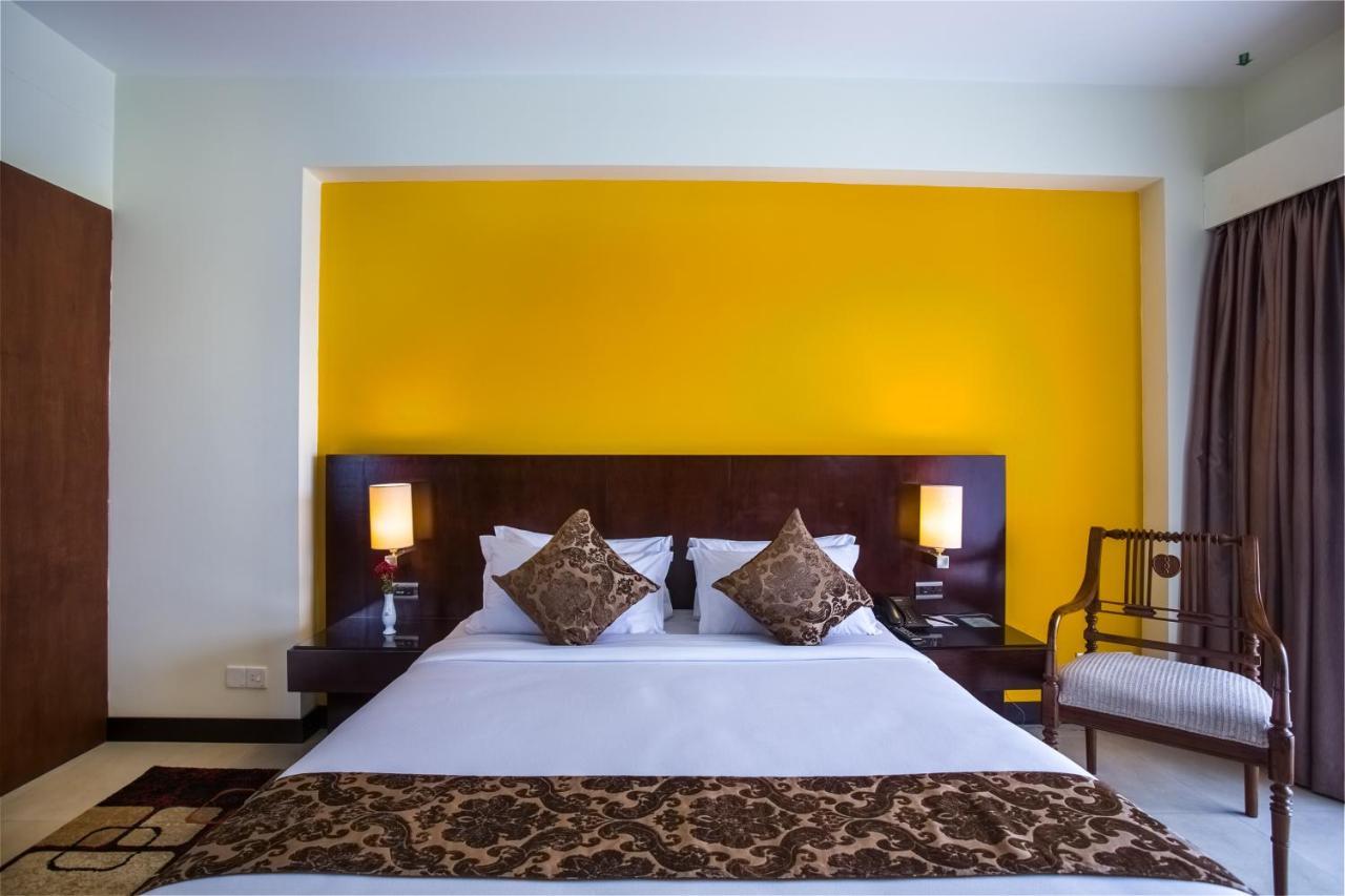 Hotel Grand Park Barishal Zewnętrze zdjęcie