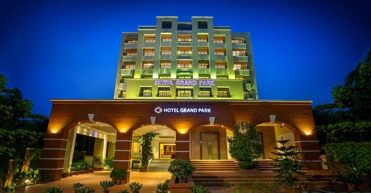 Hotel Grand Park Barishal Zewnętrze zdjęcie