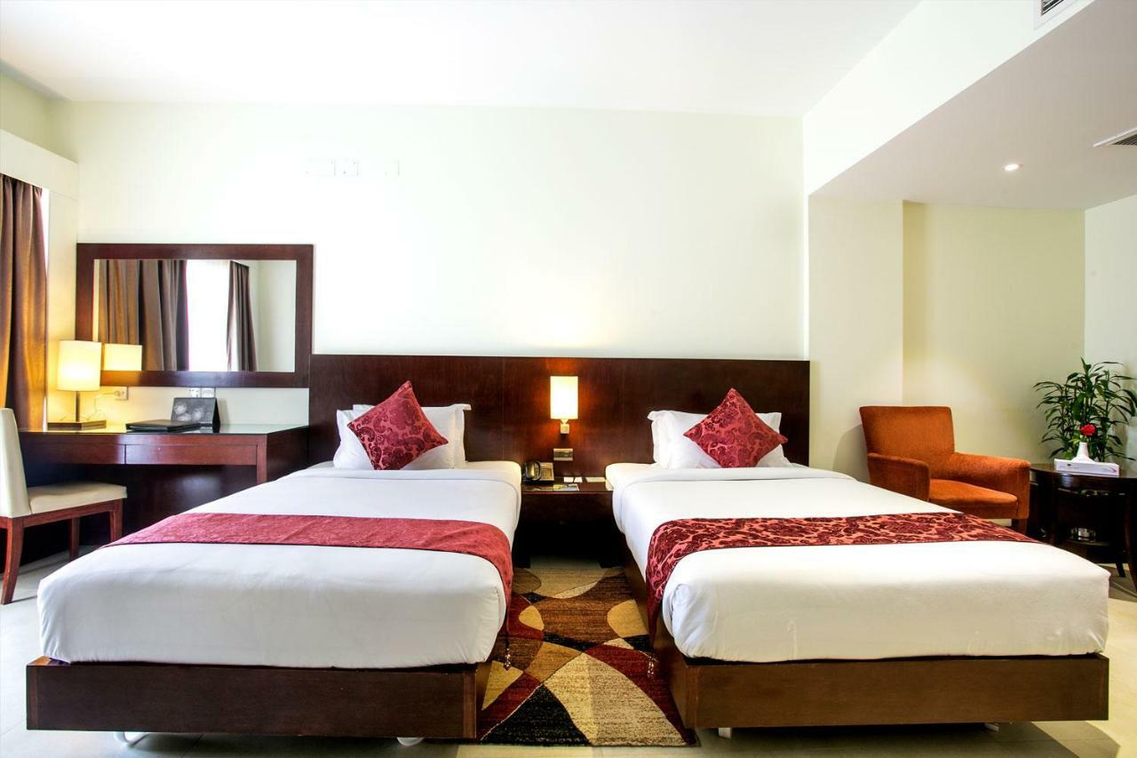 Hotel Grand Park Barishal Zewnętrze zdjęcie